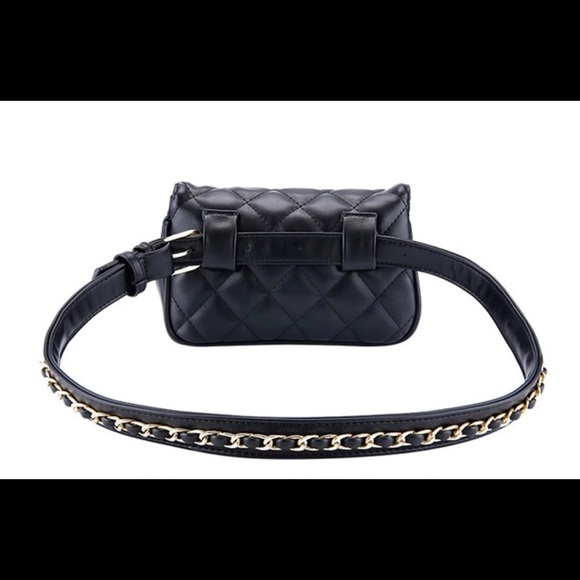 💄Black Fannypack🕶 - Picture 3 of 5